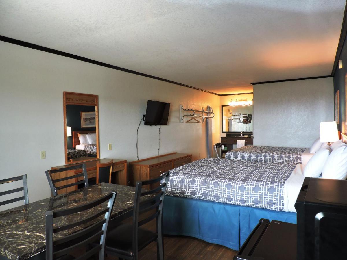 Riata Inn - Presidio Exterior photo